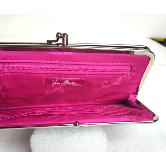 Vera Bradley Double KISSLOCK WALLET Very Berry Paisley Clutch Bag PINK EUC 8"x5" - Picture 9 of 10